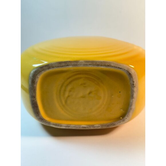 Vintage Fiesta Ware Yellow Juice Water Pitcher Vase READ WEAR - Picture 8 of 13